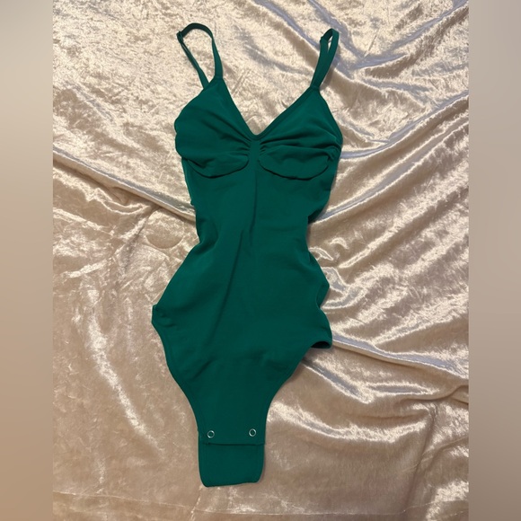 Bundle for Ally - Picture 12 of 16